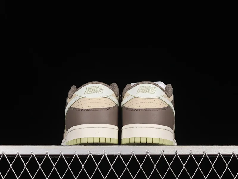 All Categories Nk SB Dunk Series Nk SB Dunk Low Low-top Sneakers N Version Nk SB Dunk Low "Khaki" Khaki Gray SB Smashed Backboard Fashion Casual Sneakers FB4960-210